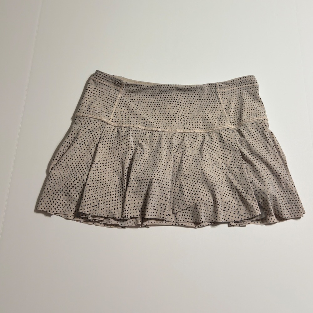 Lululemon Play Off The Pleats Skirt Tan Black Dotted Tennis Skort Size 6